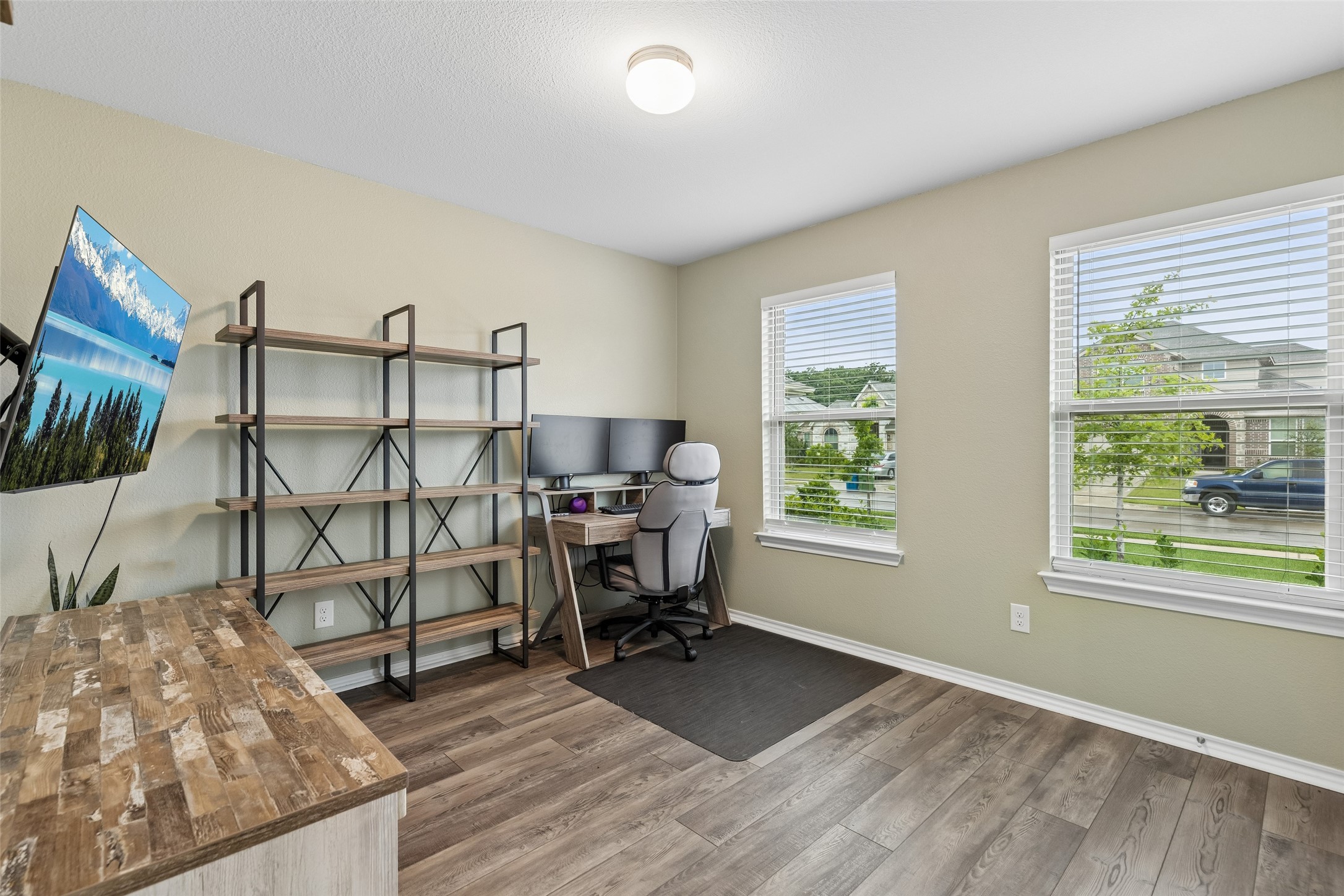 937 Burnet Lane Aubrey TX 76227