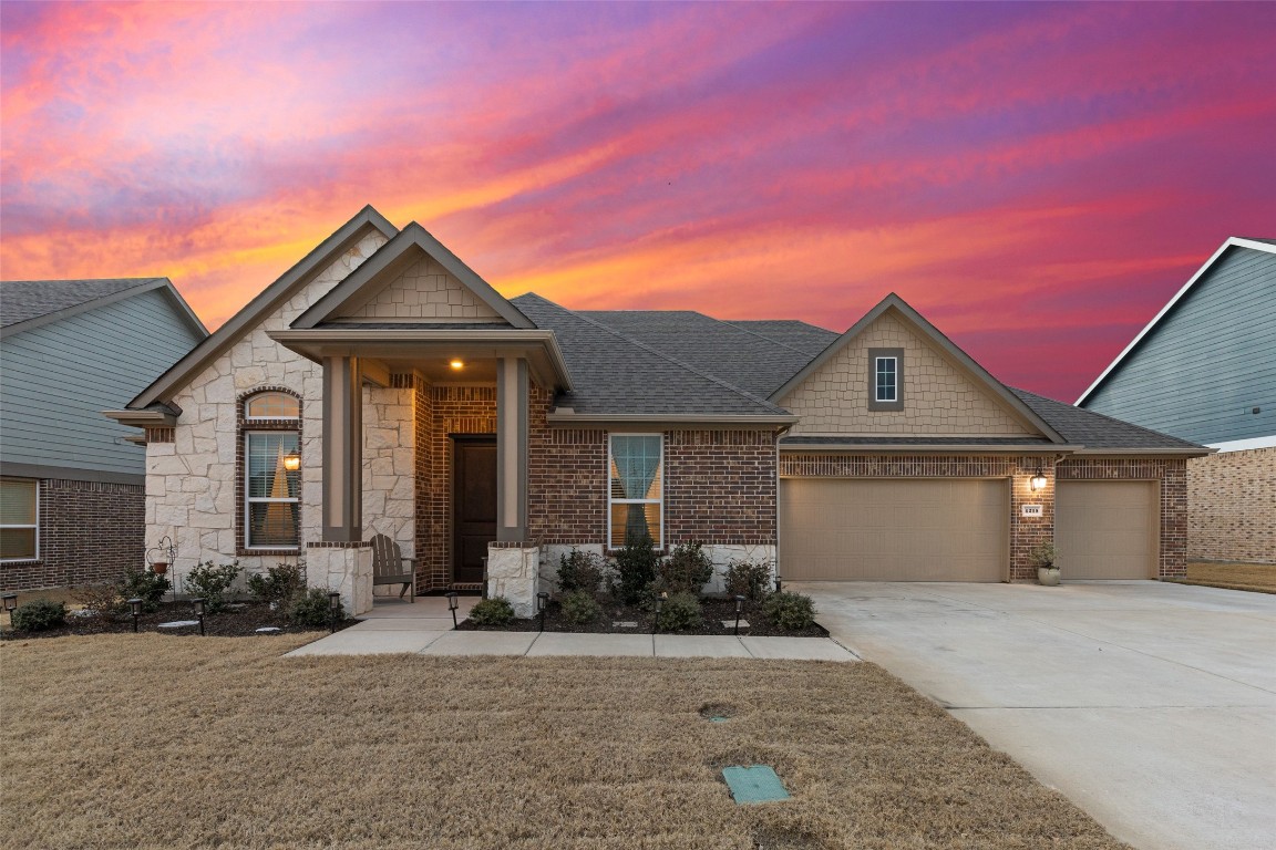4215 Stableglen Drive Rockwall TX 75032