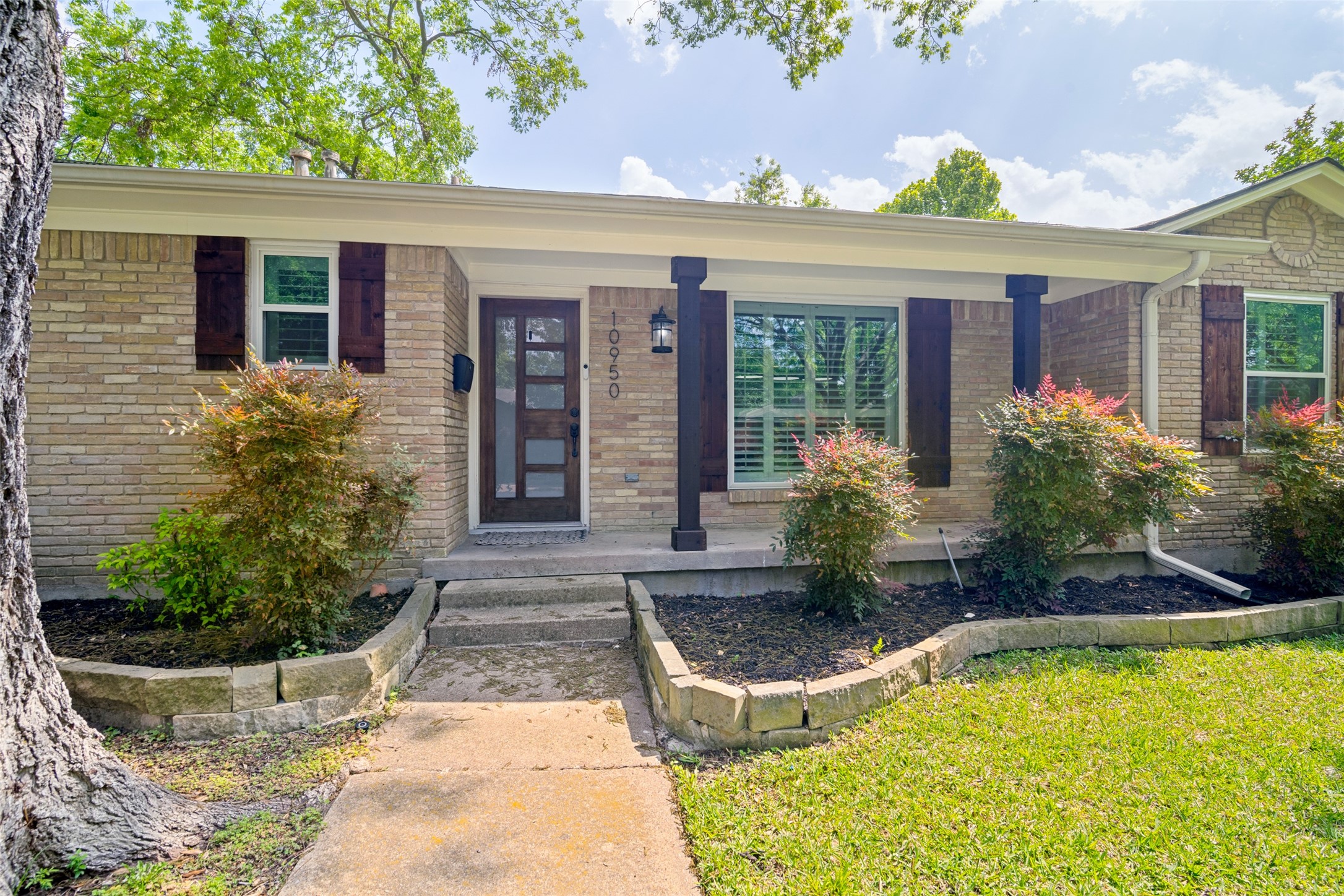 10950 Scotsmeadow Drive Dallas TX 75218