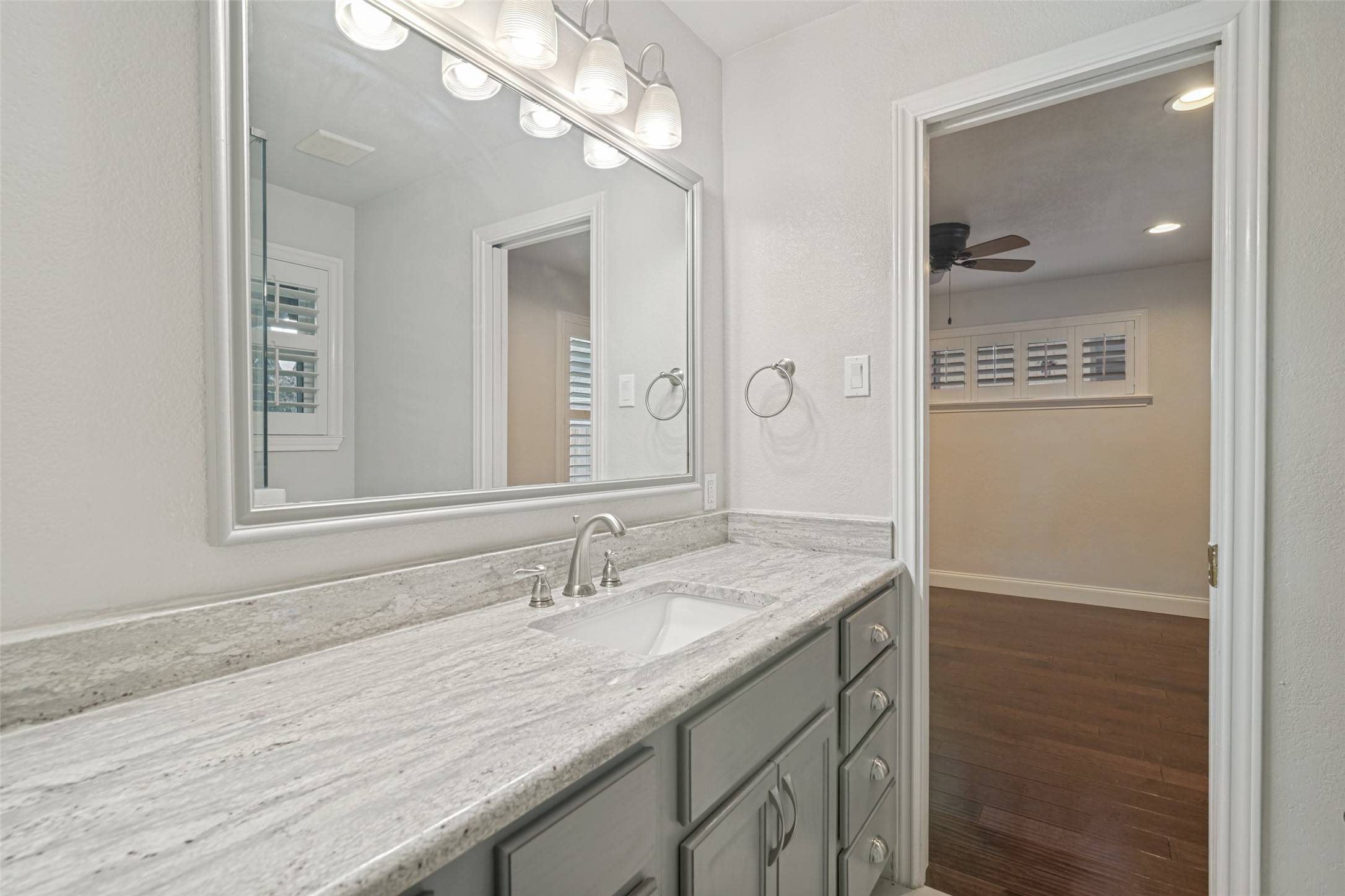 10950 Scotsmeadow Drive Dallas TX 75218
