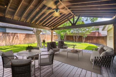 10950 Scotsmeadow Drive Dallas TX 75218
