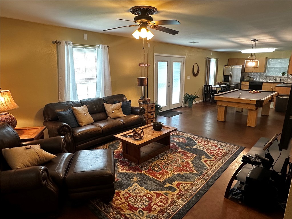 662 Lcr 779 Groesbeck TX 76642