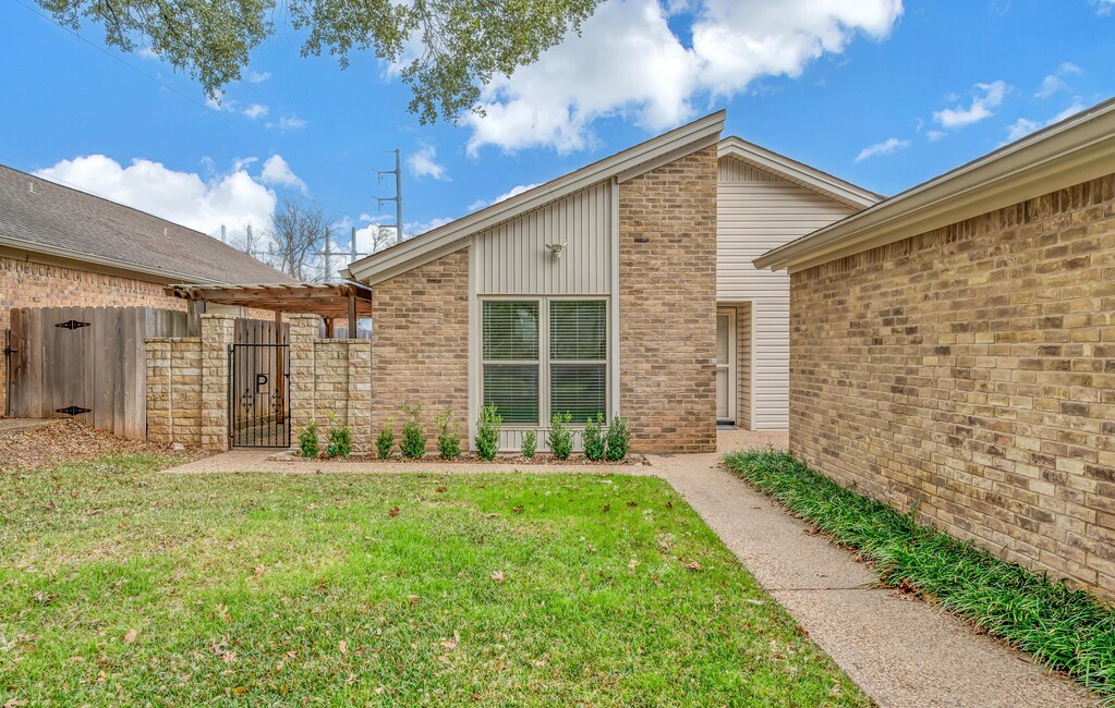30 Sugar Creek Place Woodway TX 76712