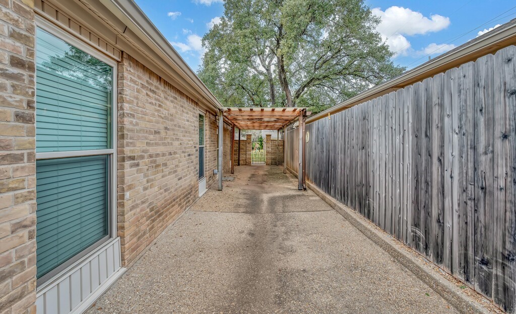 30 Sugar Creek Place Woodway TX 76712