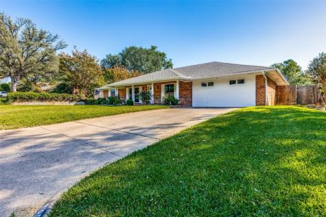 1806 Kingsborough Drive Arlington TX 76015