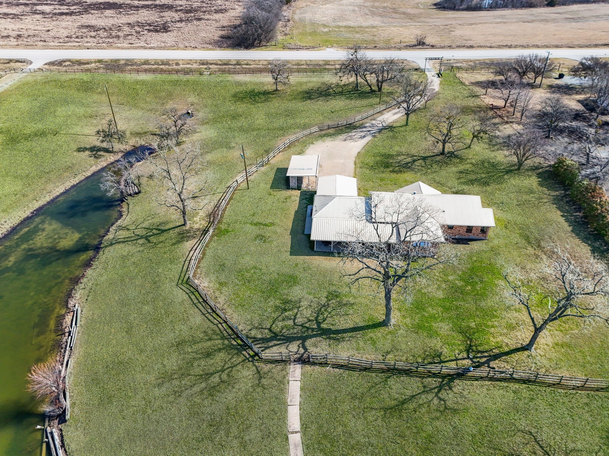 8511 State Highway 78 N Blue Ridge TX 75424