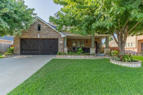 613 Vickie Street Crowley TX 76036