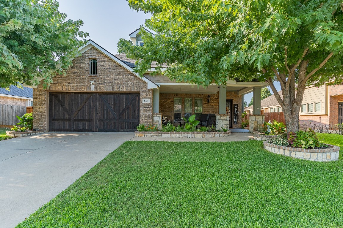 613 Vickie Street Crowley TX 76036