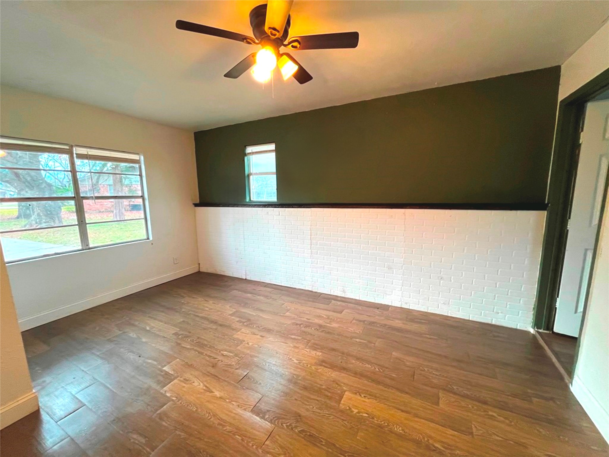 1000 S Andrea Drive Mabank TX 75147