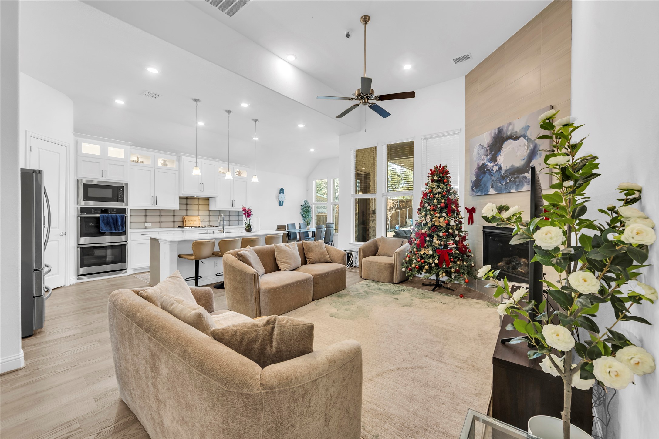 2218 Christopher Lane Euless TX 76040