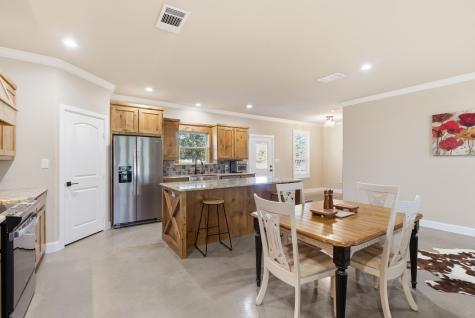 333 Loggins Trail Poolville TX 76487