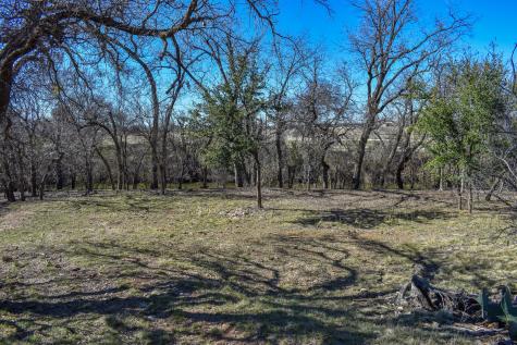 1124 W 6th Brady TX 76825