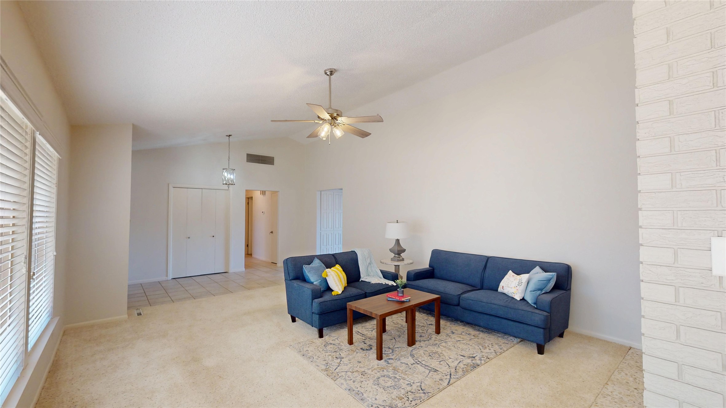 1124 W 6th Brady TX 76825