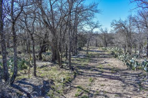 1124 W 6th Brady TX 76825