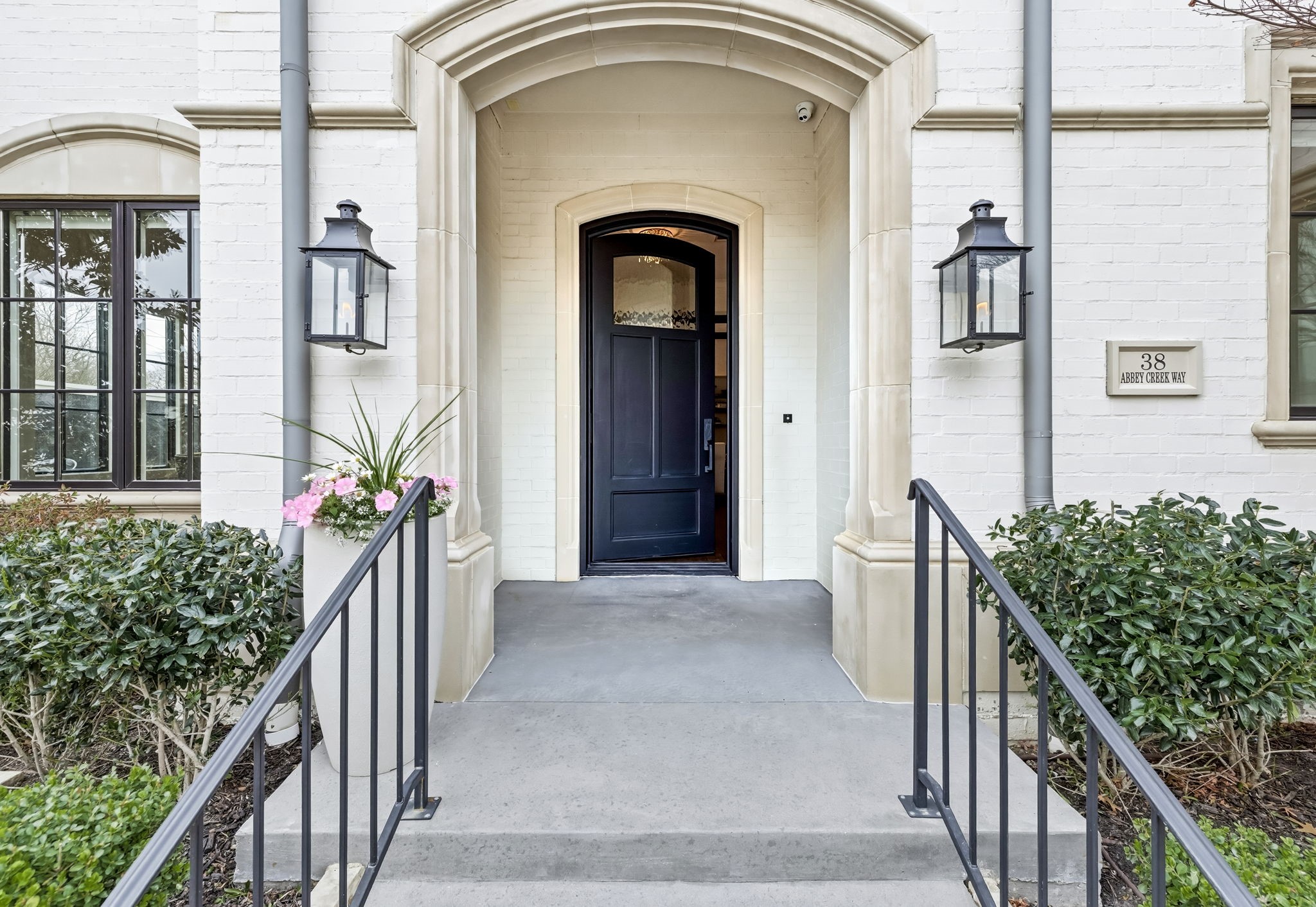38 Abbey Creek Way Dallas TX 75248