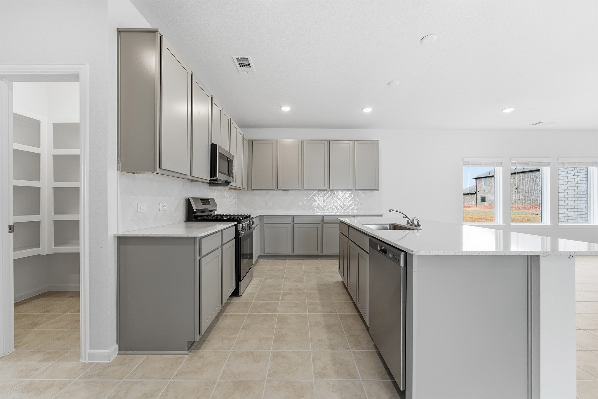 253 Charismatic Road Waxahachie TX 75165
