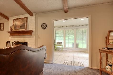 710 S Main Street Tehuacana TX 76686