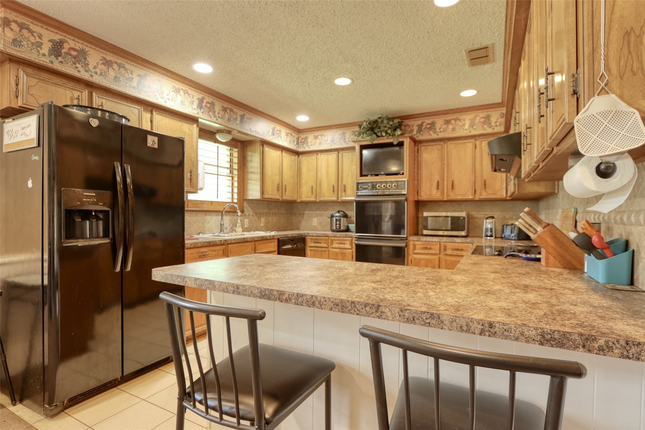 710 S Main Street Tehuacana TX 76686