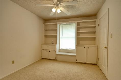710 S Main Street Tehuacana TX 76686
