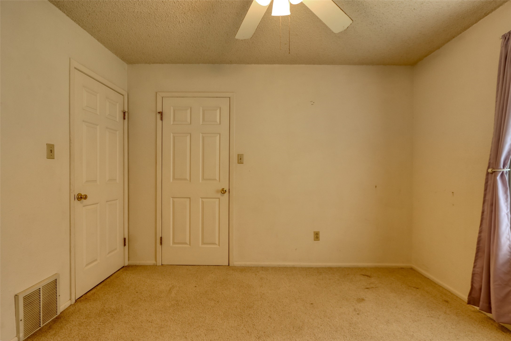 710 S Main Street Tehuacana TX 76686