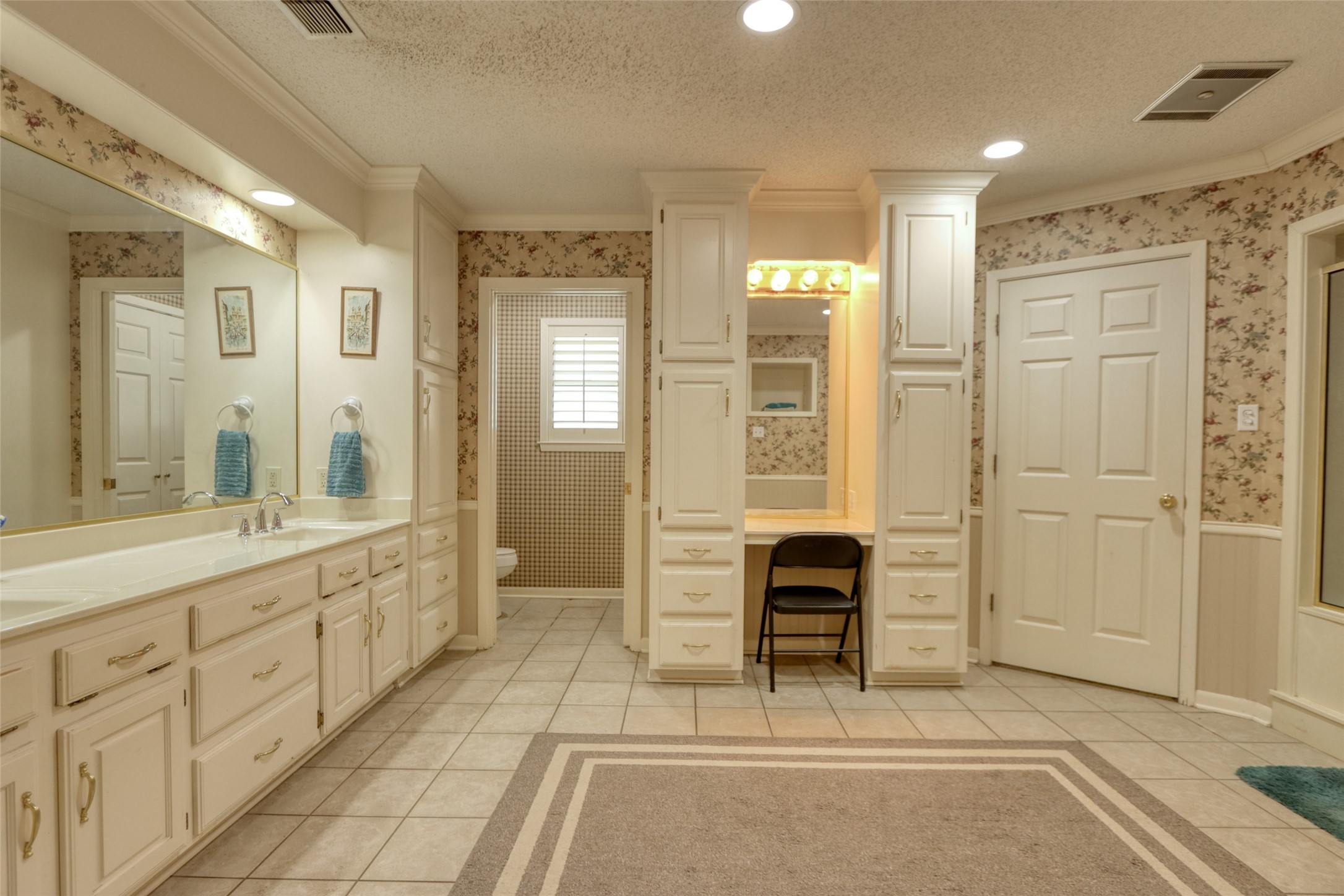 710 S Main Street Tehuacana TX 76686