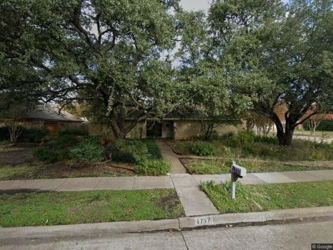1717 Auburn Drive Richardson TX 75081