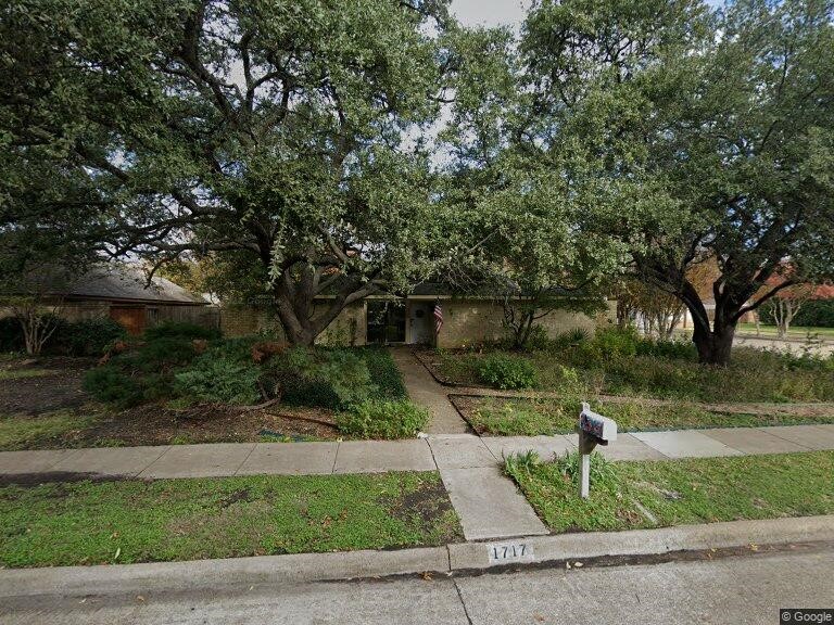 1717 Auburn Drive Richardson TX 75081