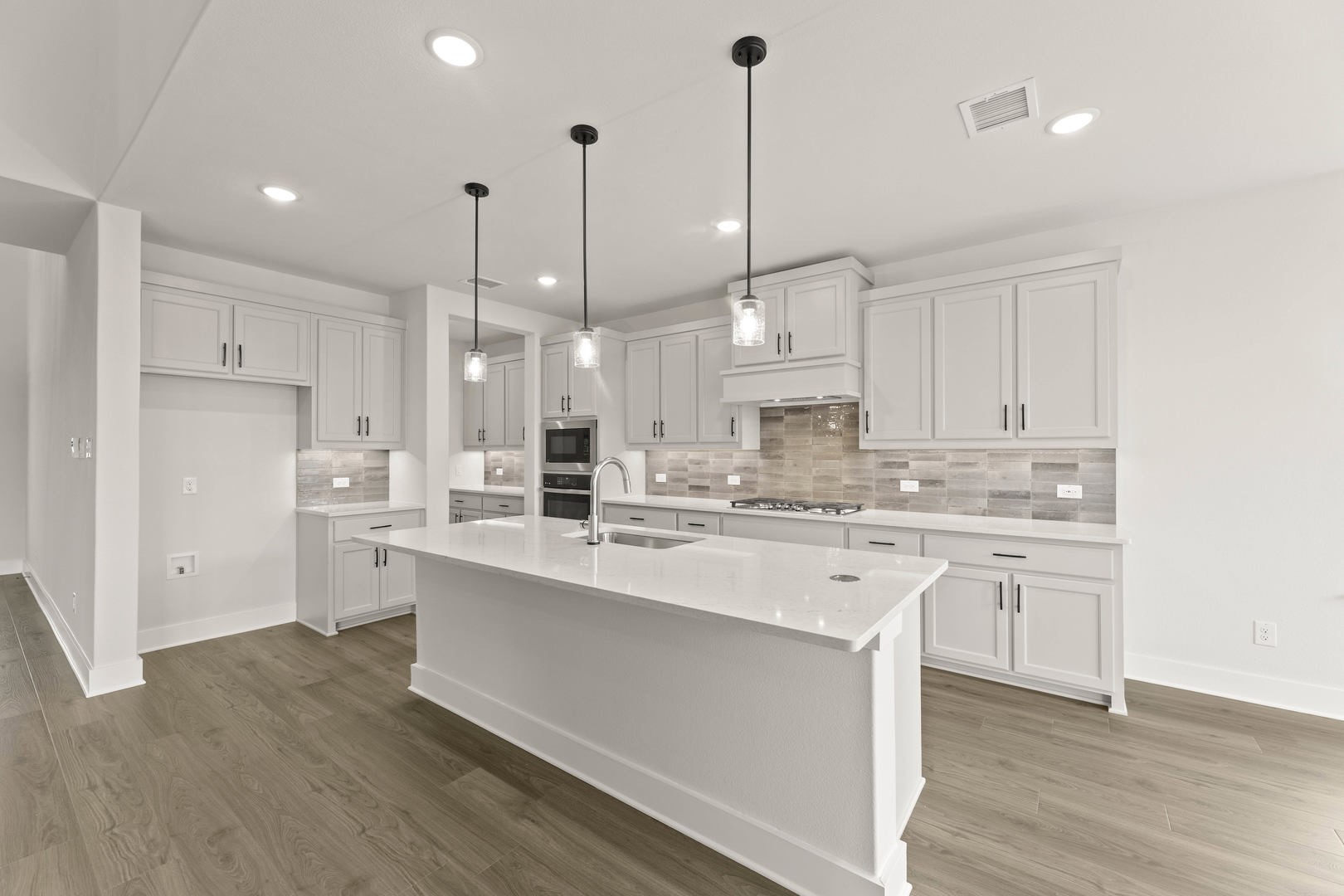 605 Aberdeen Lane Mansfield TX 76063