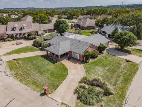 6301 Bellevue Court Granbury TX 76049