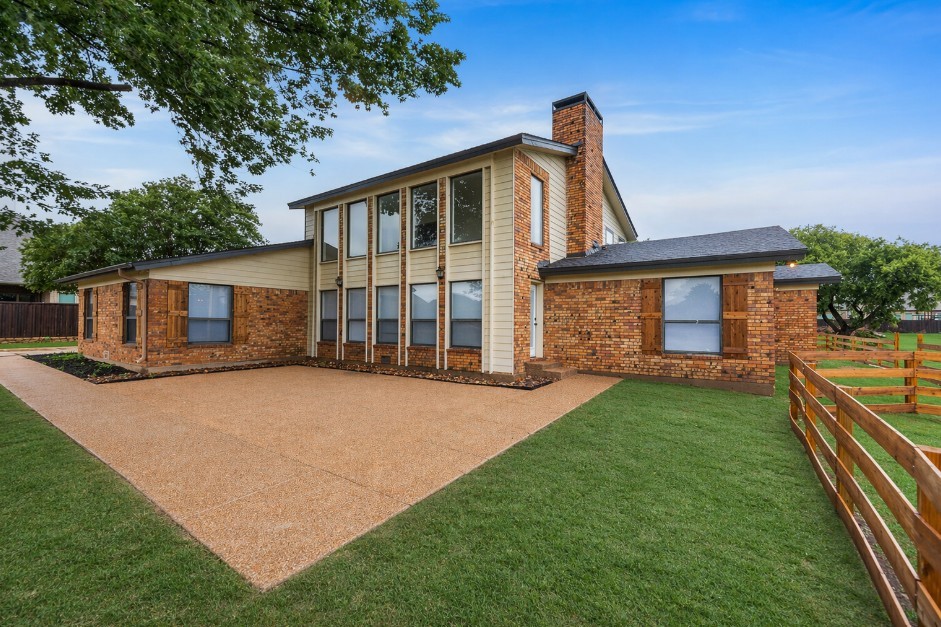 2720 E Seeton Road Grand Prairie TX 75054