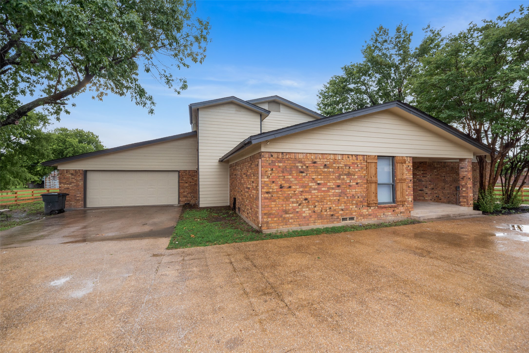 2720 E Seeton Road Grand Prairie TX 75054