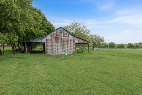 2720 E Seeton Road Grand Prairie TX 75054