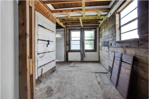 516 W Morgan Street Denison TX 75020