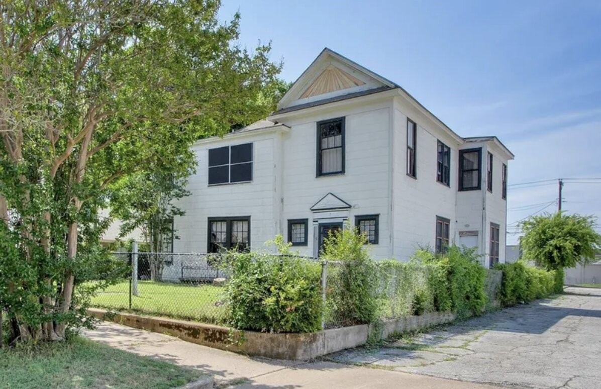 516 W Morgan Street Denison TX 75020