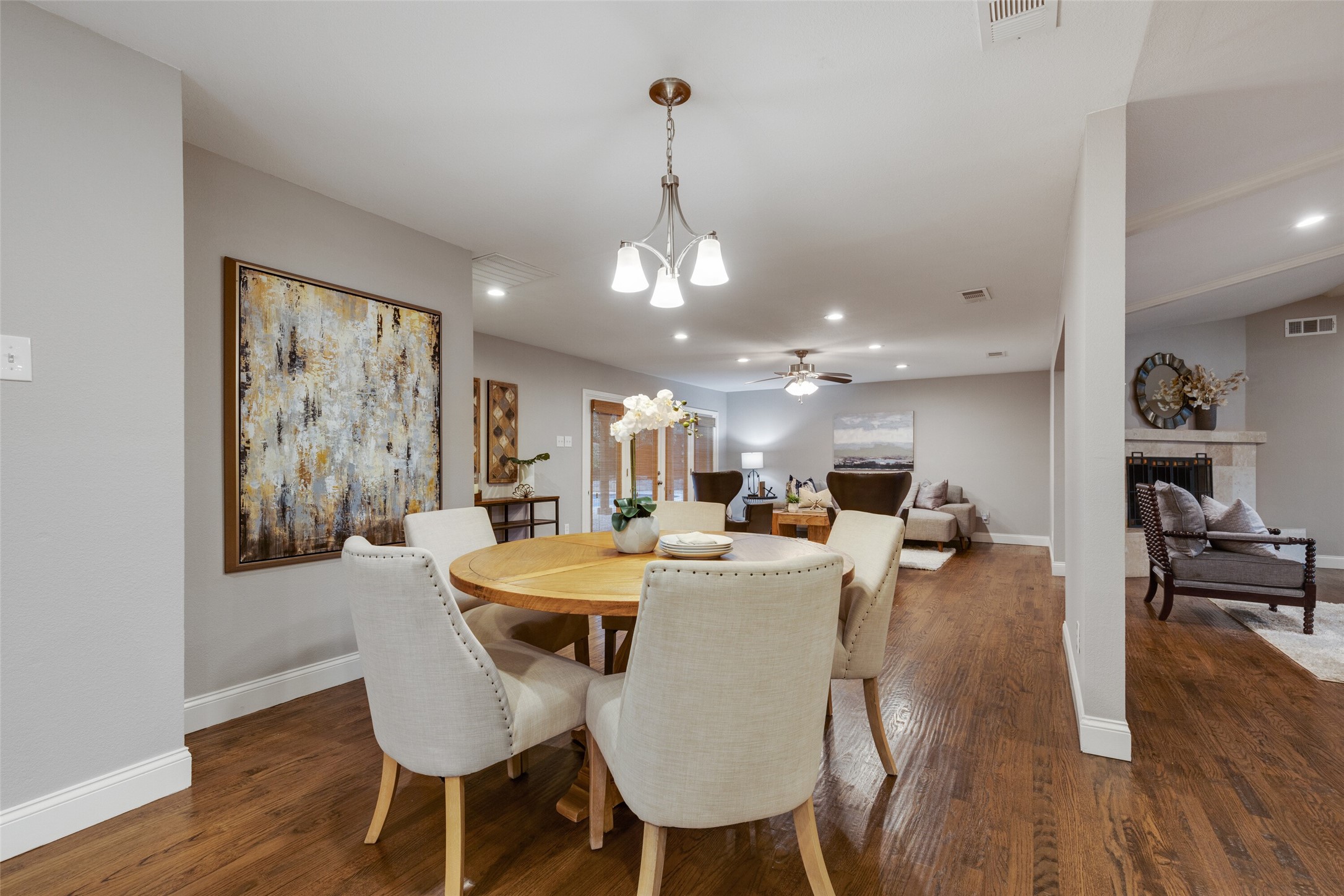 7435 Tangleglen Drive Dallas TX 75248