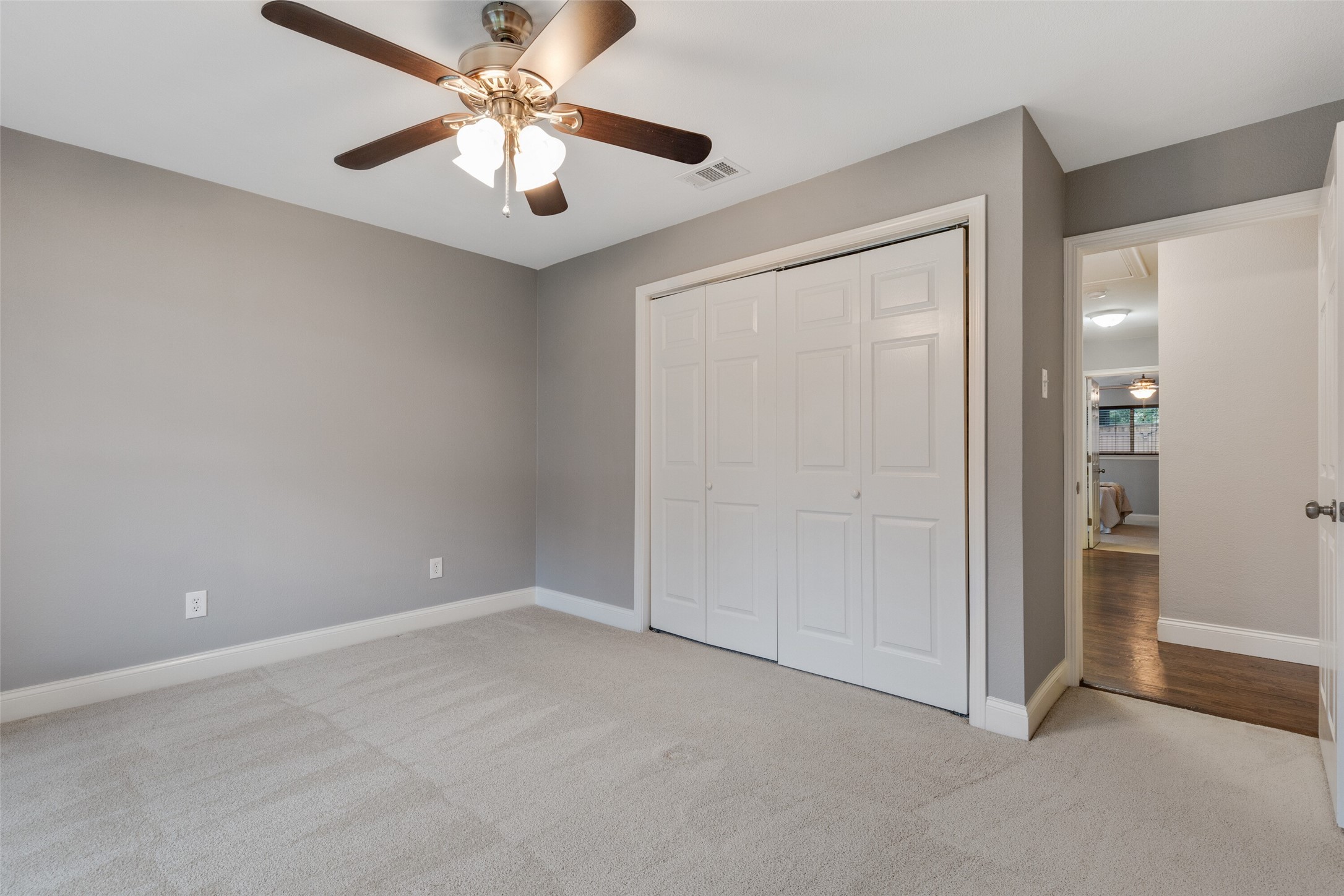 7435 Tangleglen Drive Dallas TX 75248