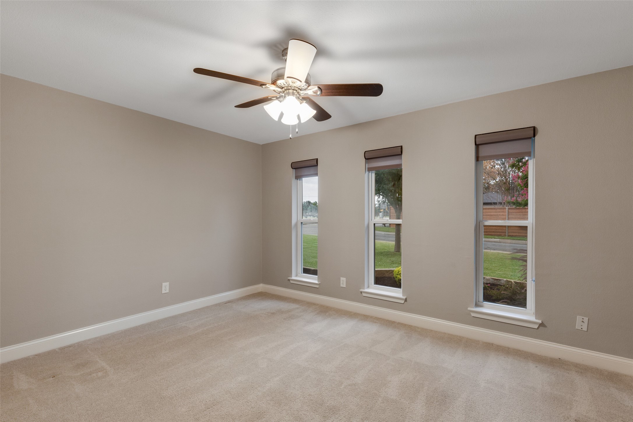 7435 Tangleglen Drive Dallas TX 75248