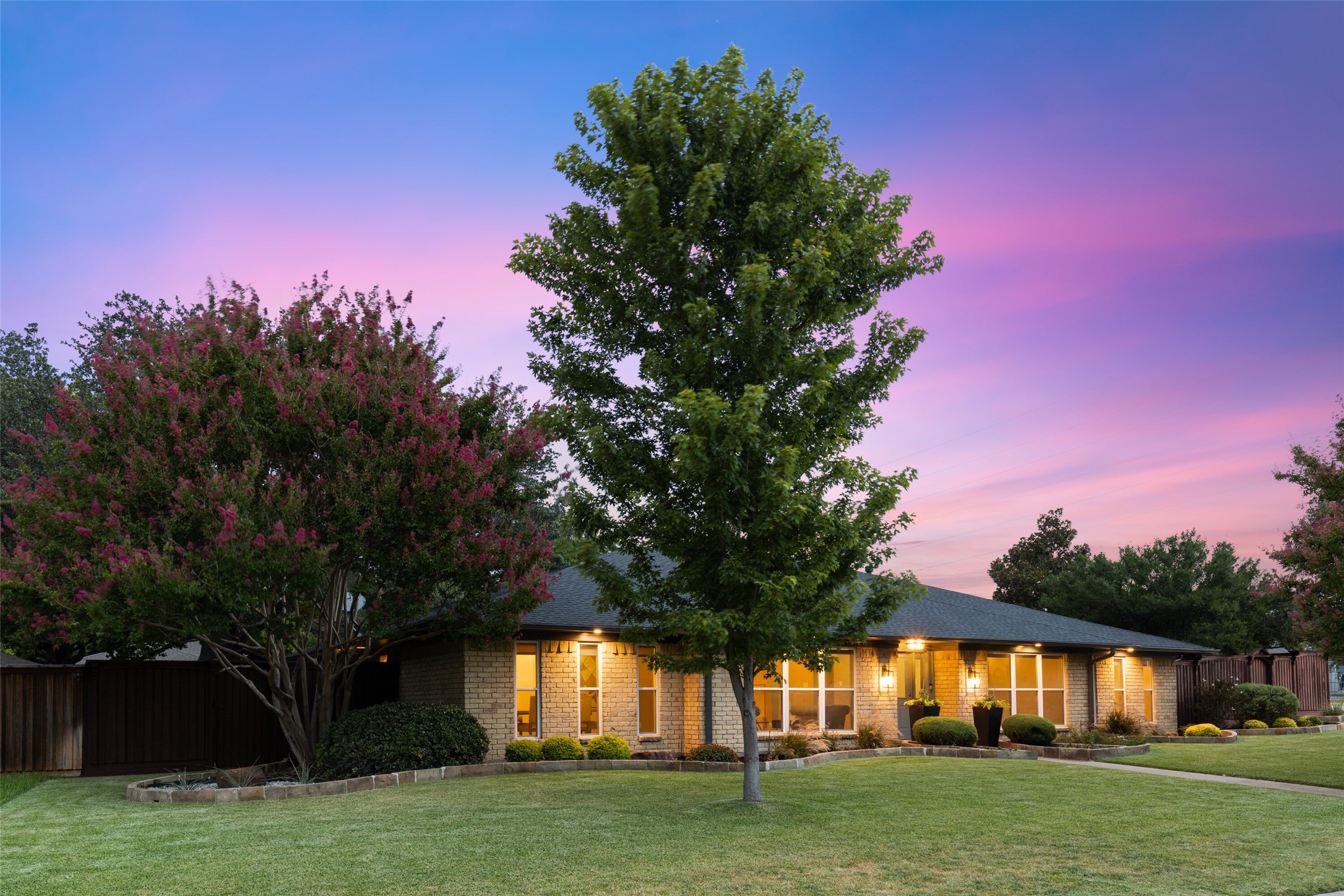 7435 Tangleglen Drive Dallas TX 75248