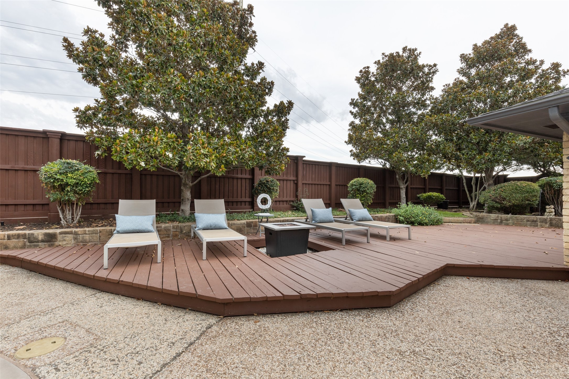 7435 Tangleglen Drive Dallas TX 75248