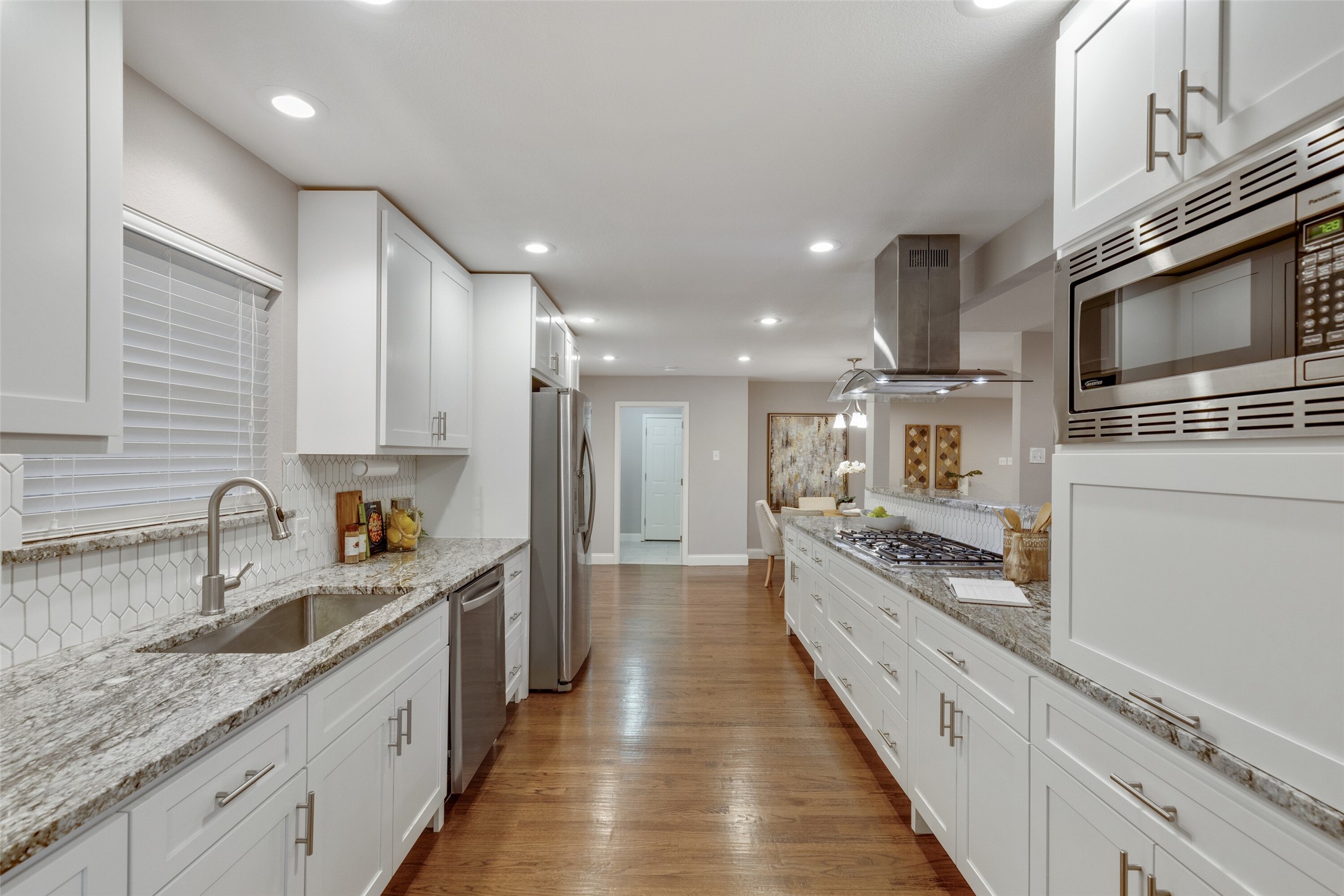 7435 Tangleglen Drive Dallas TX 75248