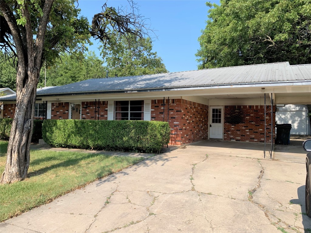 510 Church Street Valley View TX 76272