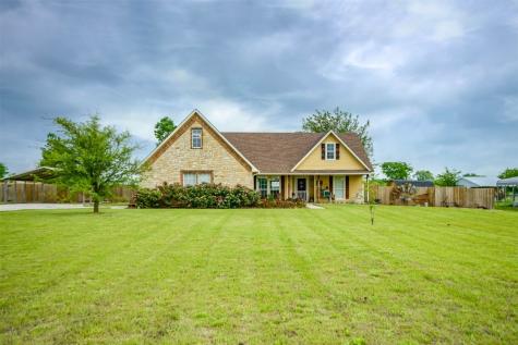 306 Old Highway 6 Howe TX 75459