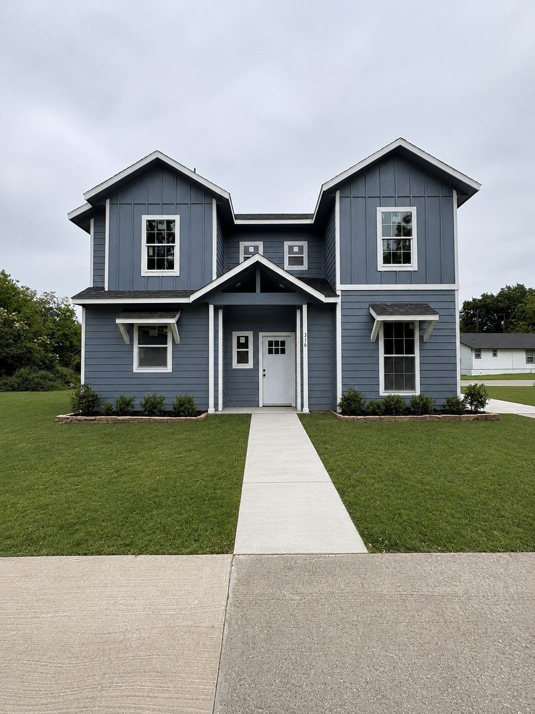 316 Henry Street Waxahachie TX 75165