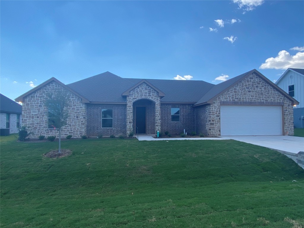 3324 Windcrest Drive Granbury TX 76049