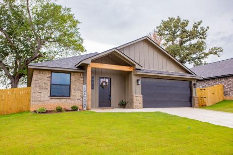 17010 Crossing Circle Lindale TX 75771