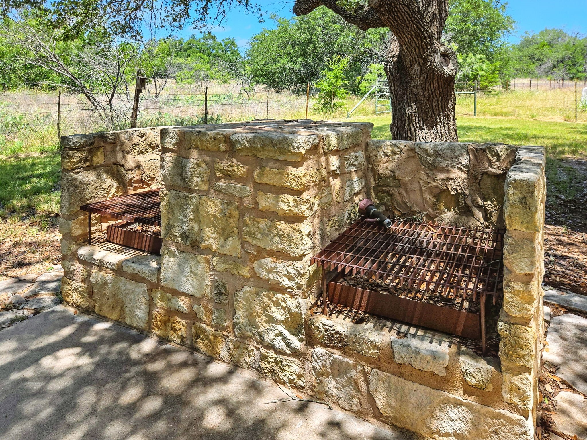 895 Pr 202 / Highway 281 Hamilton TX 76531