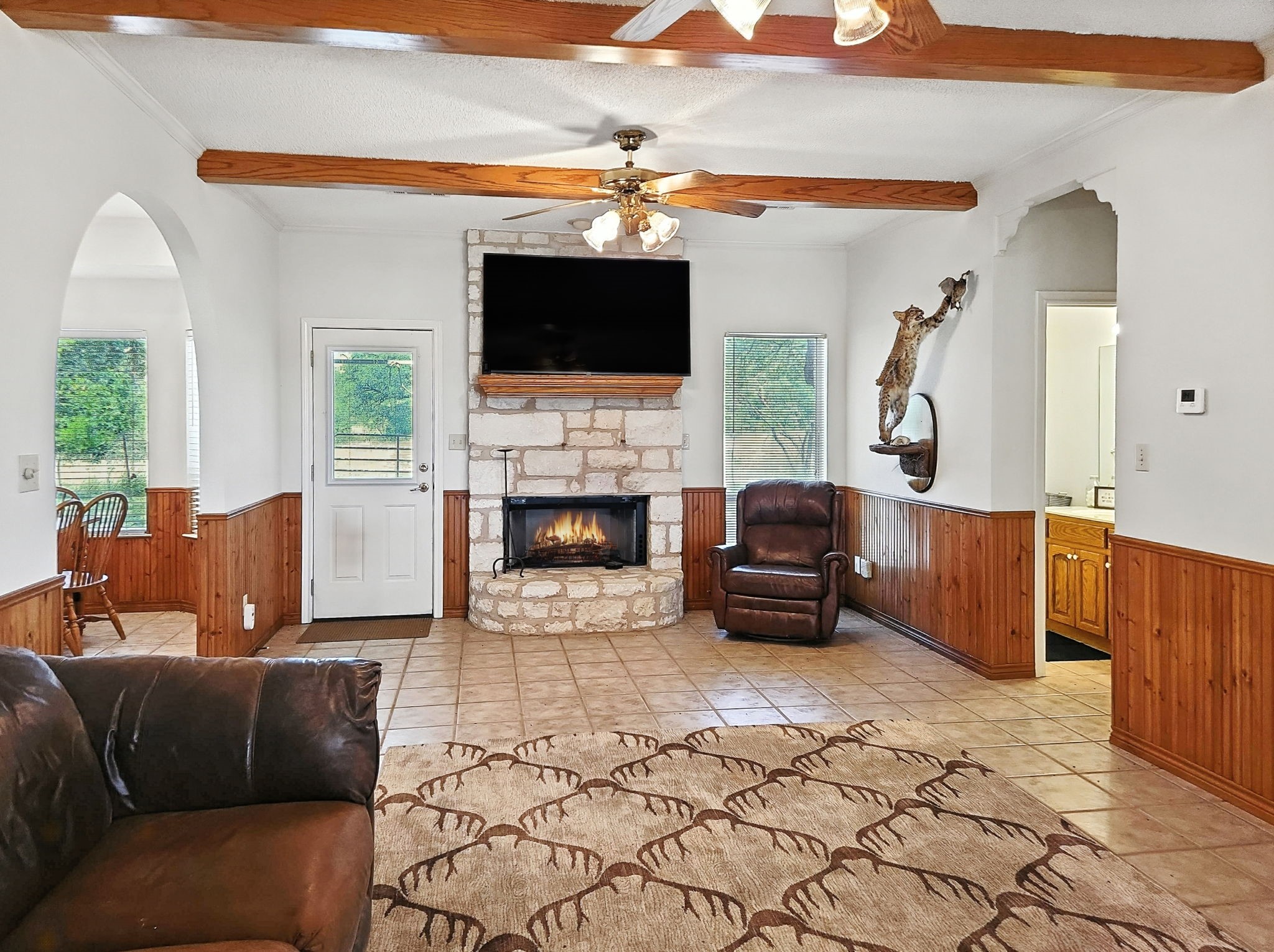 895 Pr 202 / Highway 281 Hamilton TX 76531