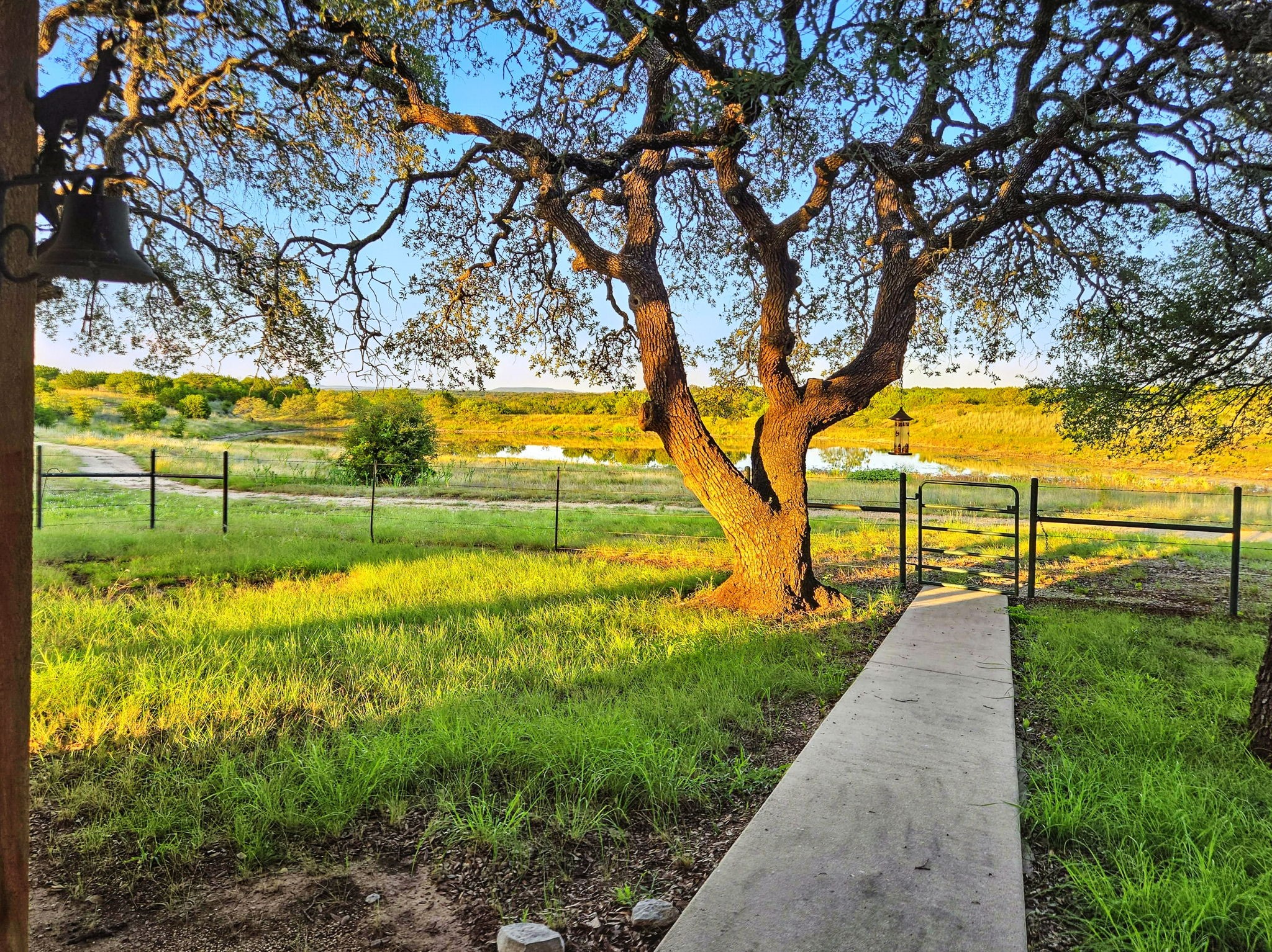 895 Pr 202 / Highway 281 Hamilton TX 76531