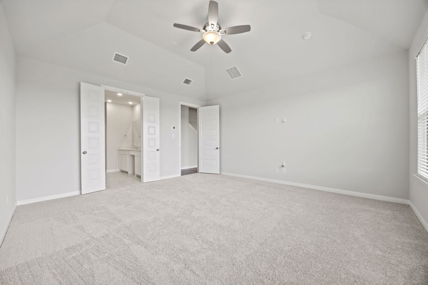 1502 Red Clover Avenue Van Alstyne TX 75495