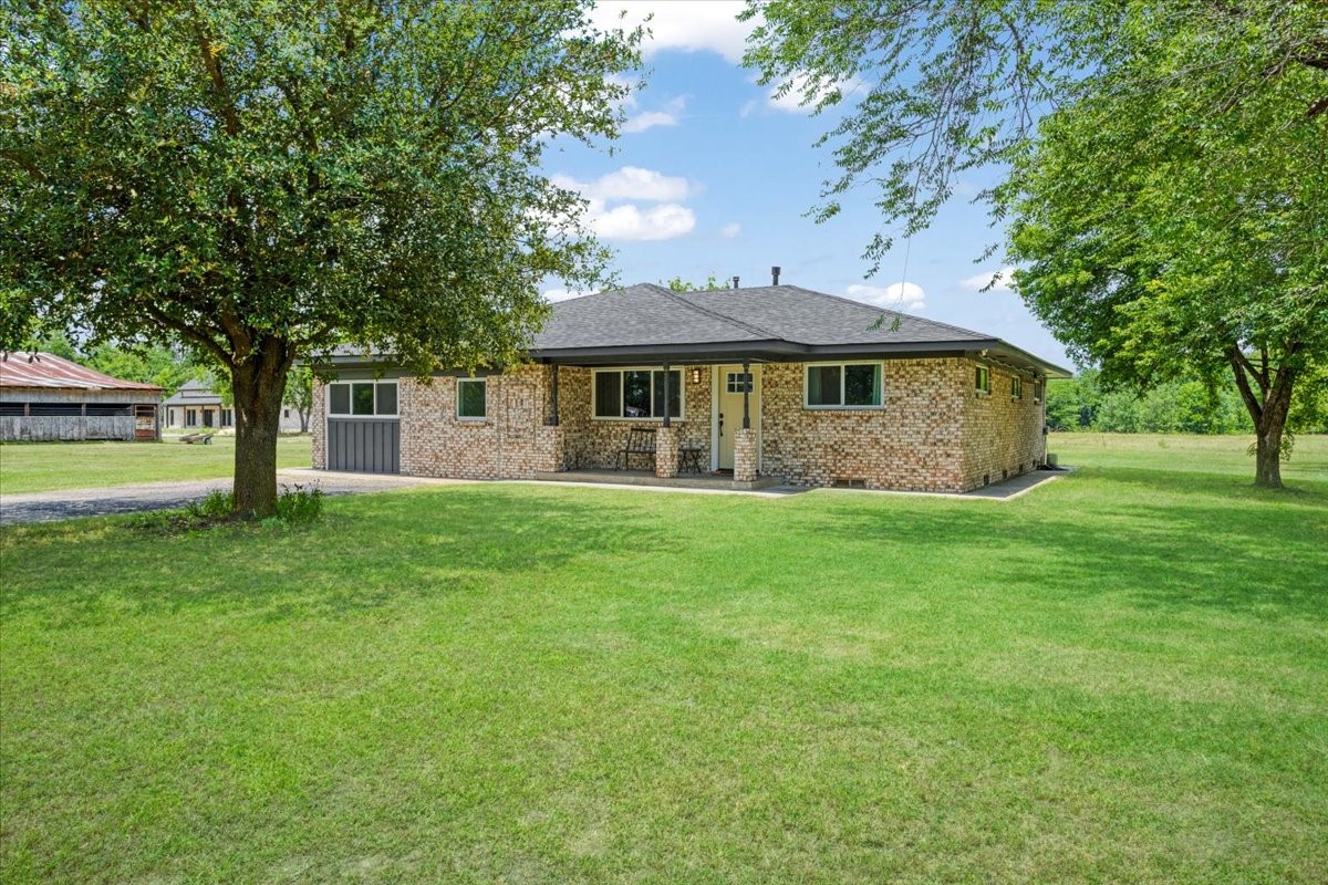 4938 County Road 4410 Commerce TX 75428